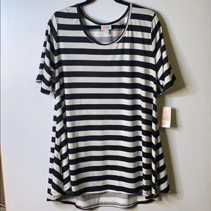 Brand New LuLaRoe 2X Perfect T